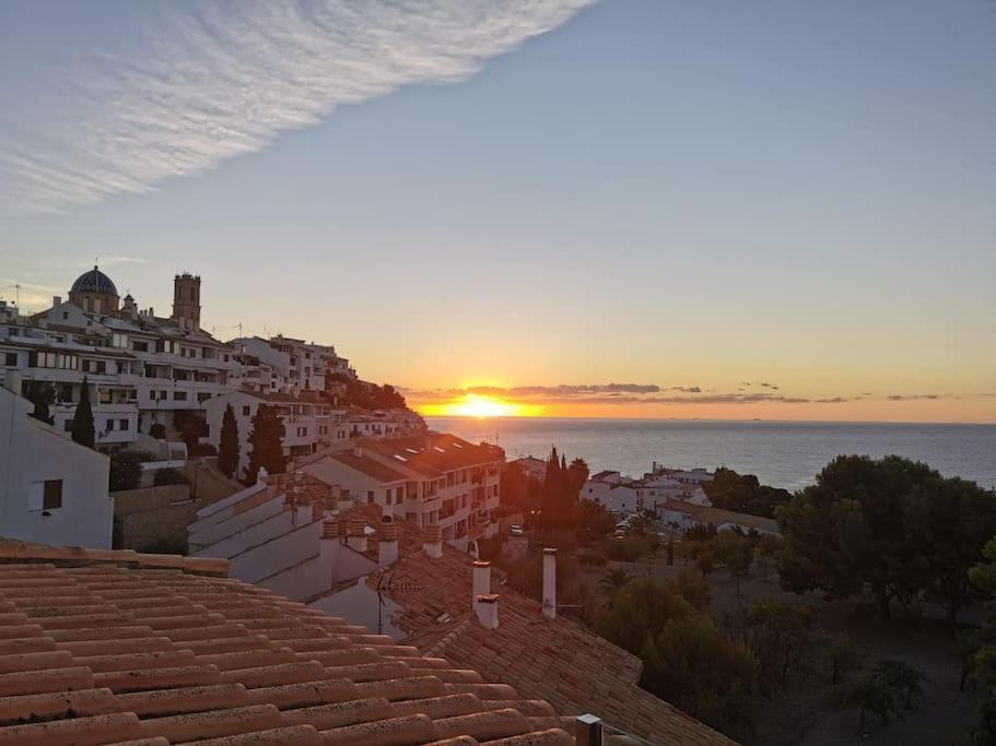 Apartamento Atico-Duplex Con Vistas Al Mar Y Casco Antiguo En Altea Exterior foto