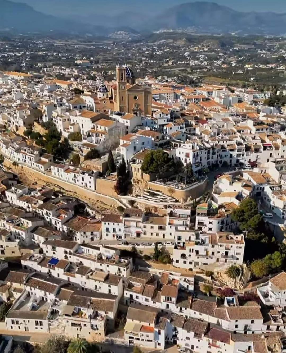 Apartamento Atico-Duplex Con Vistas Al Mar Y Casco Antiguo En Altea Exterior foto